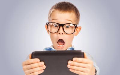 ¿Debo preocuparme por el tiempo extra frente a dispositivos digitales?