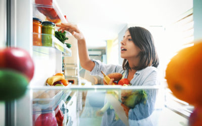 ¿Estás comiendo lo correcto para amamantar a tu bebé de forma segura?