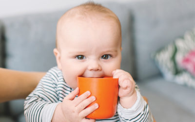 ¿Agua pura? ¿jugo? ¡qué le puedo dar de tomar a mi bebé!